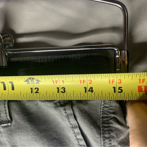 Levi's Men's 6-Pocket Cargo Pants Action Flex Trouser Grey Size W29 x L30 - Picture 8 of 10